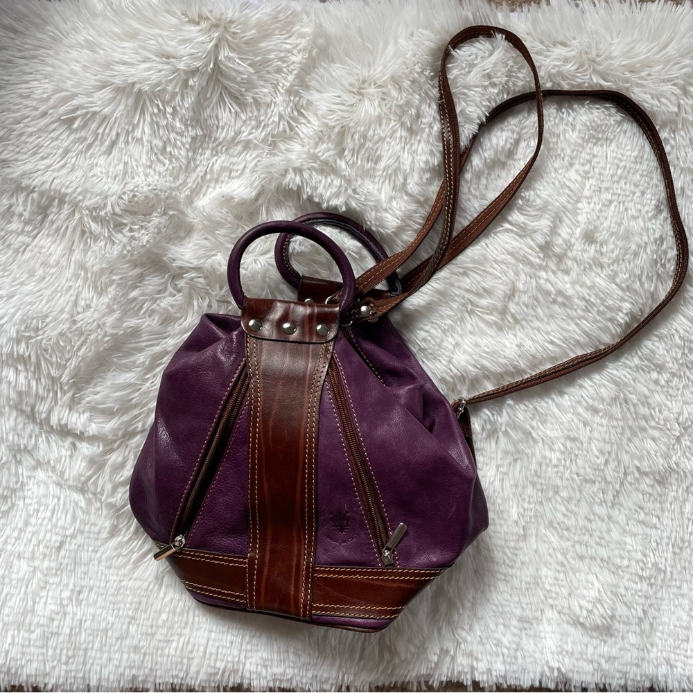 BORSE IN PELLE Tuscan Italian leather convertible backpack Purple EUC